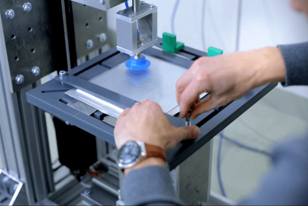 Das Bild zeigt eine Pouchzelle einer Batterie