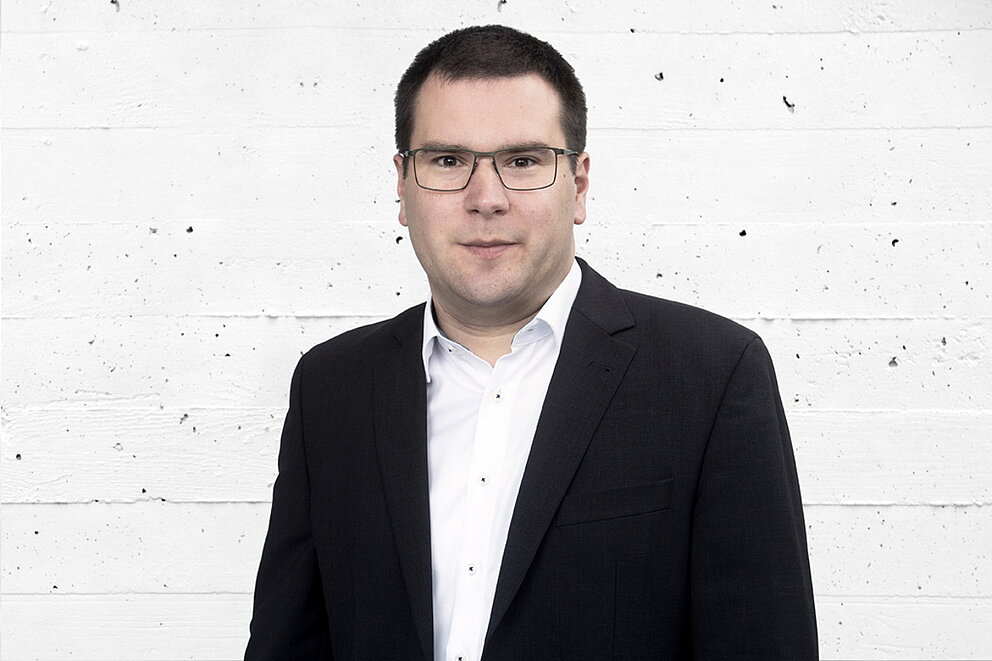 Stefan Buechele Stefan Buechele